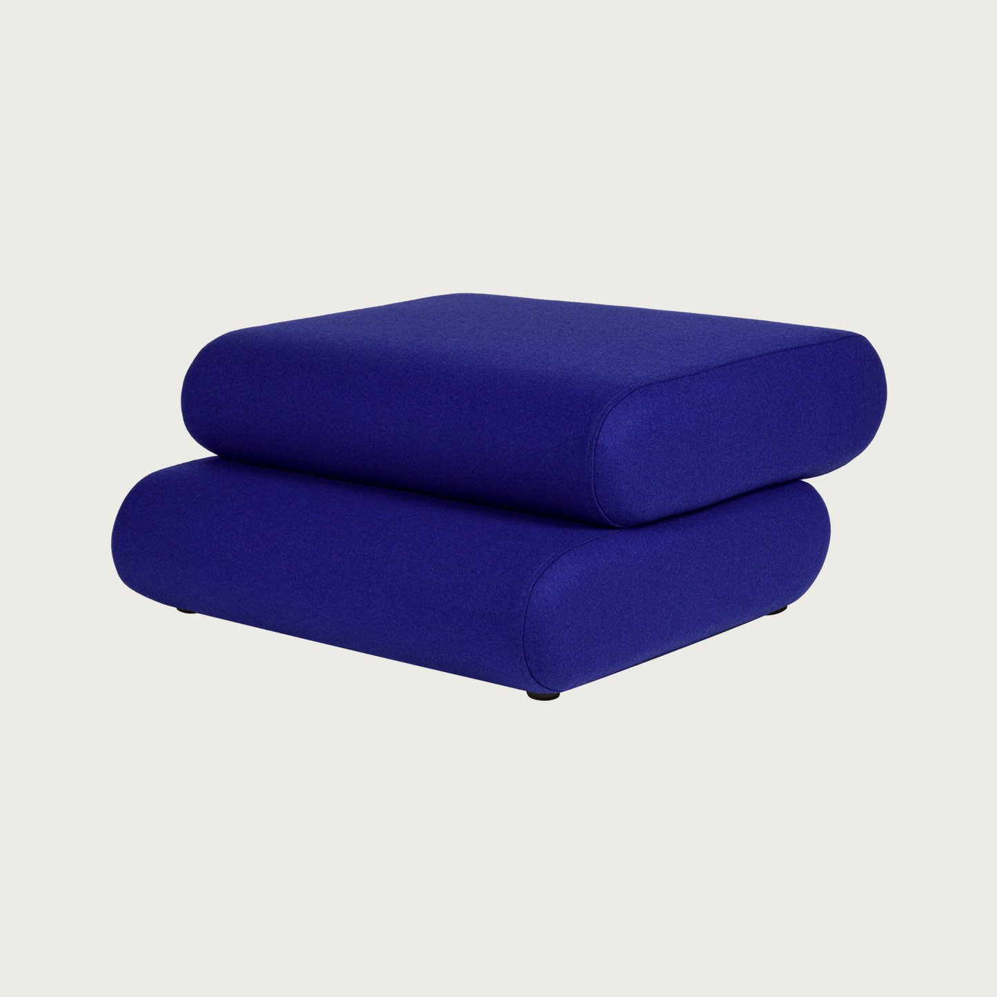 Taso Pouf
