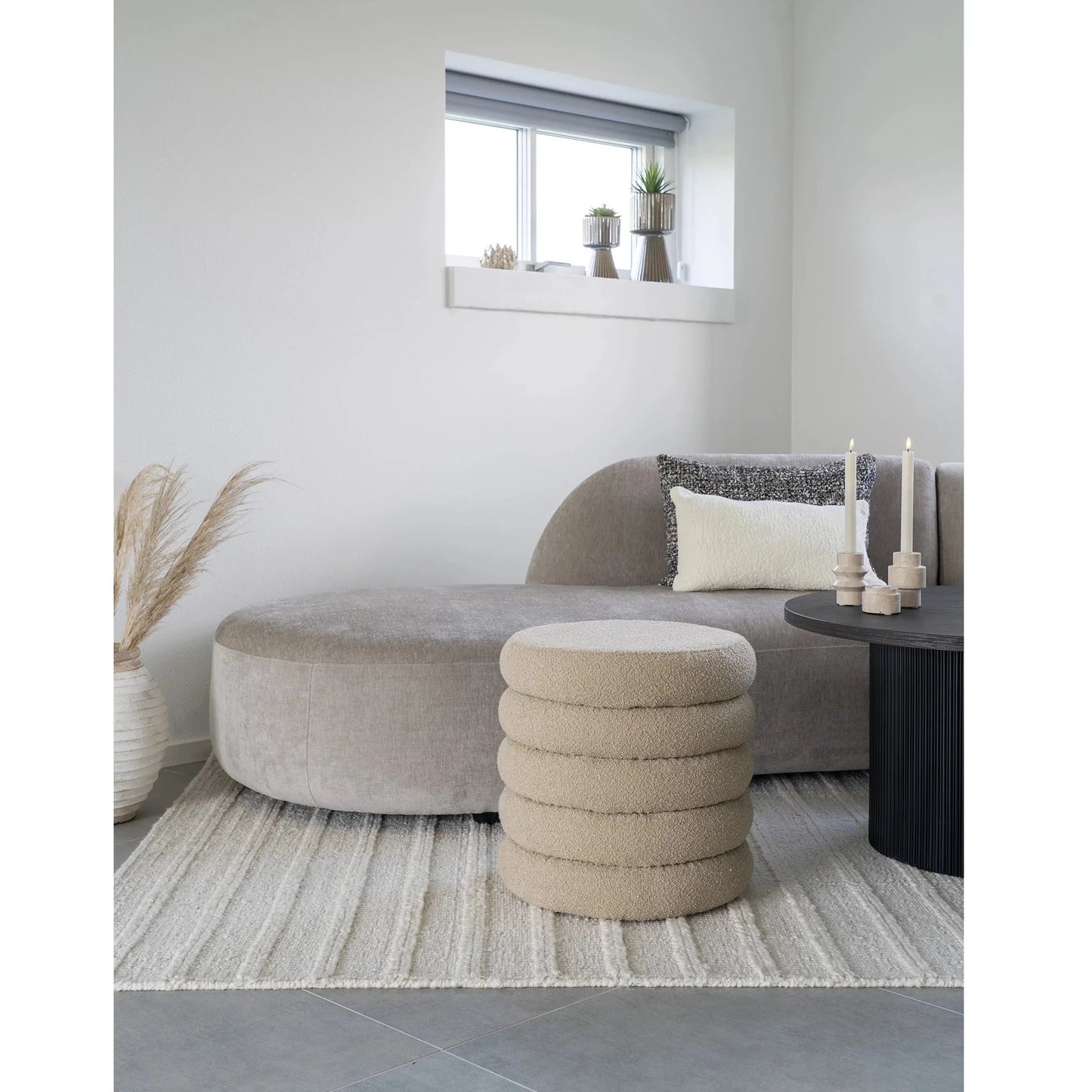 Pouf in bouclé with storage