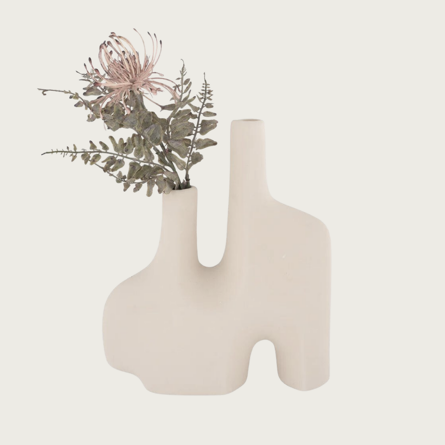 Vase in sand ceramic