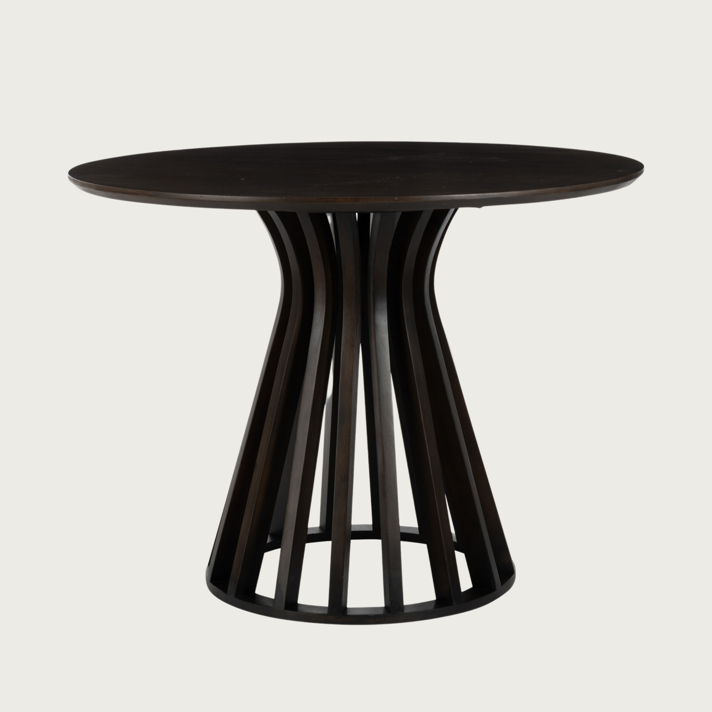 Table Connie