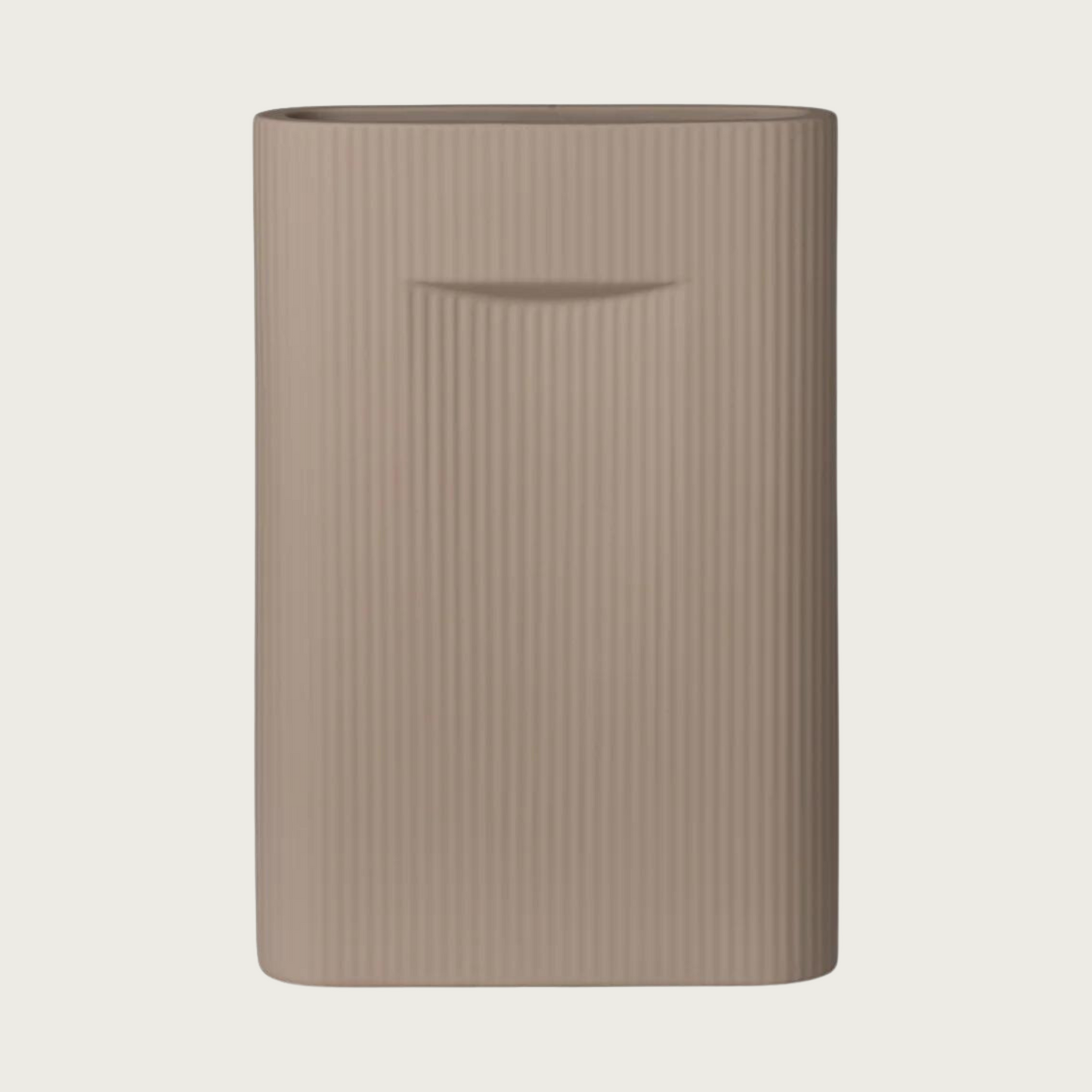 Vase in ceramic brown