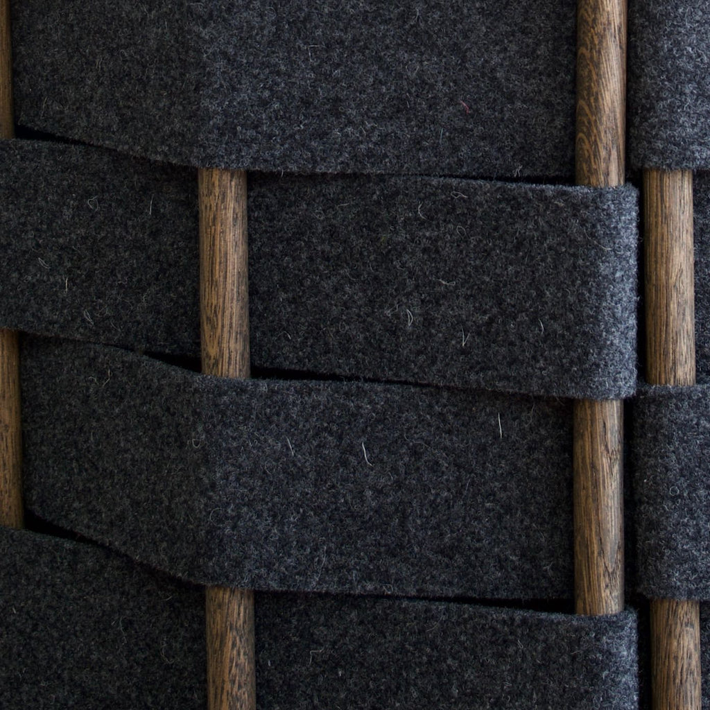 Felt high chest, smoked oak, 120cm