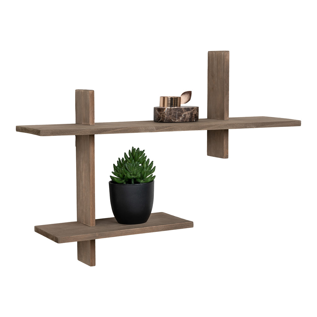 Shelf in pinewood