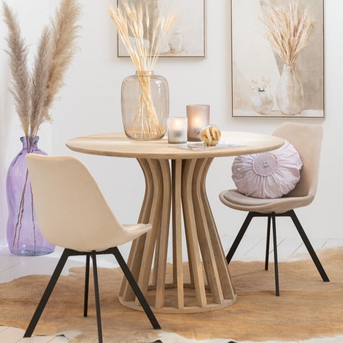 Table Eli