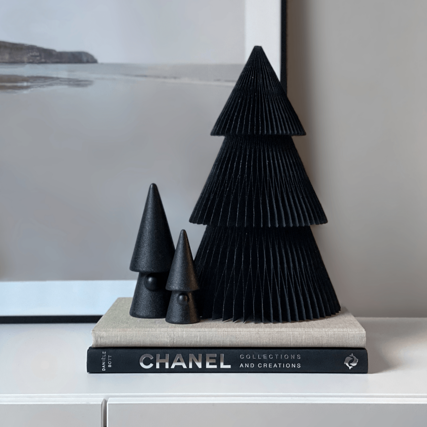 Small Santa tree Black -housewolf-3452- Housewolf
