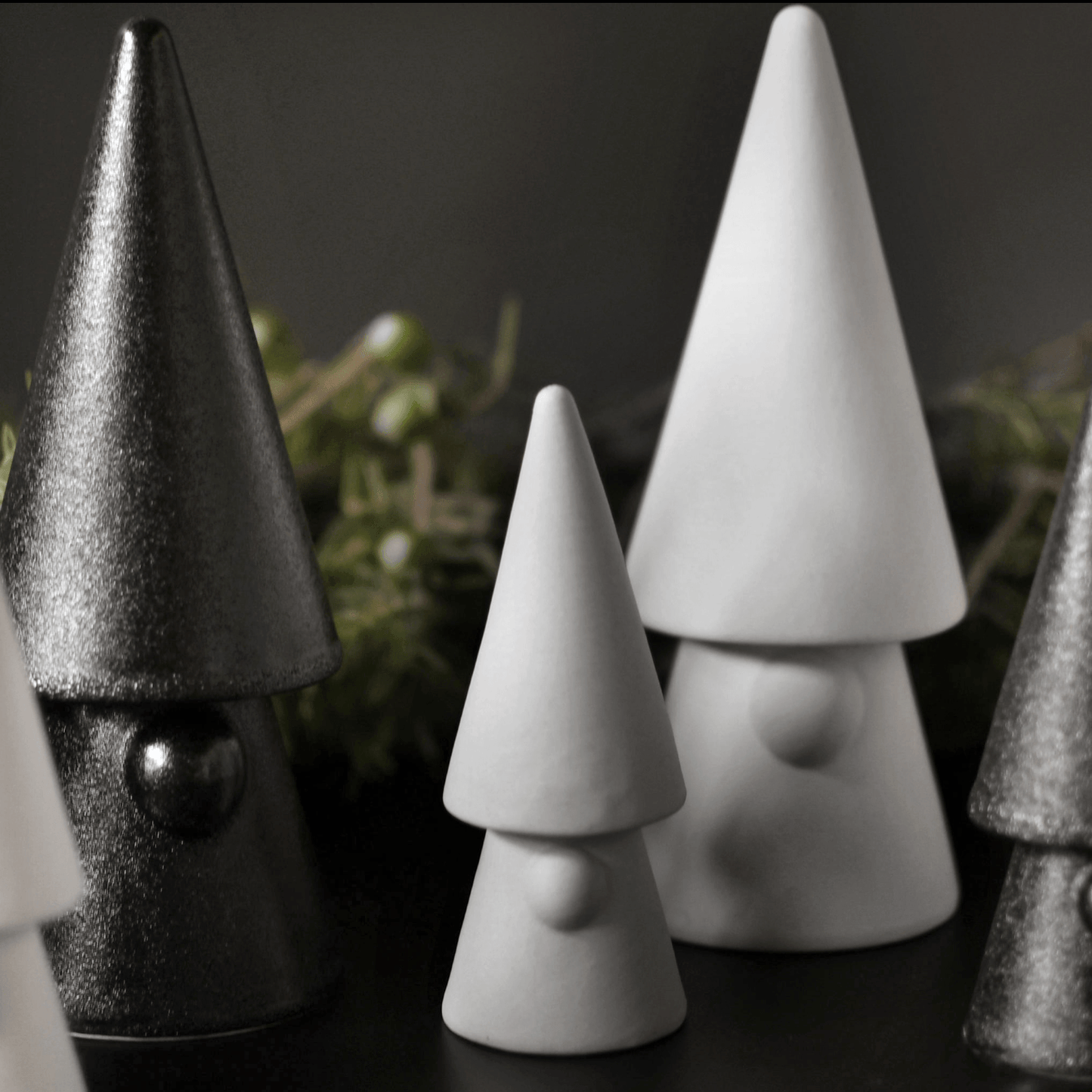 Small Santa tree Grey -Housewolf- Housewolf