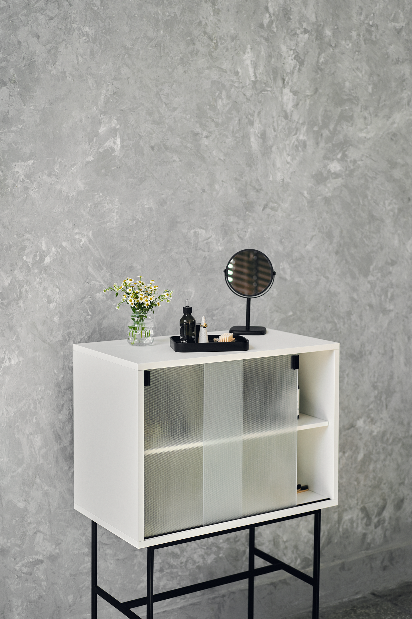 Lekko Cabinet